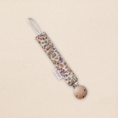 Pacifier Clip - Cedar