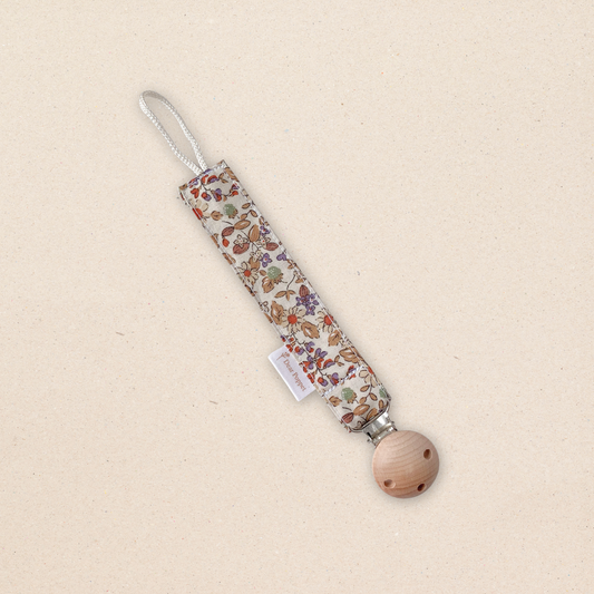 Pacifier Clip - Cedar