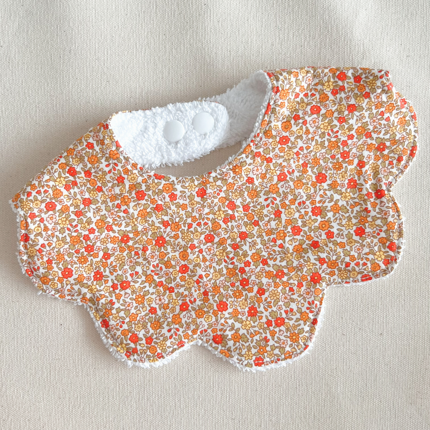 Autumn Scalloped Bib