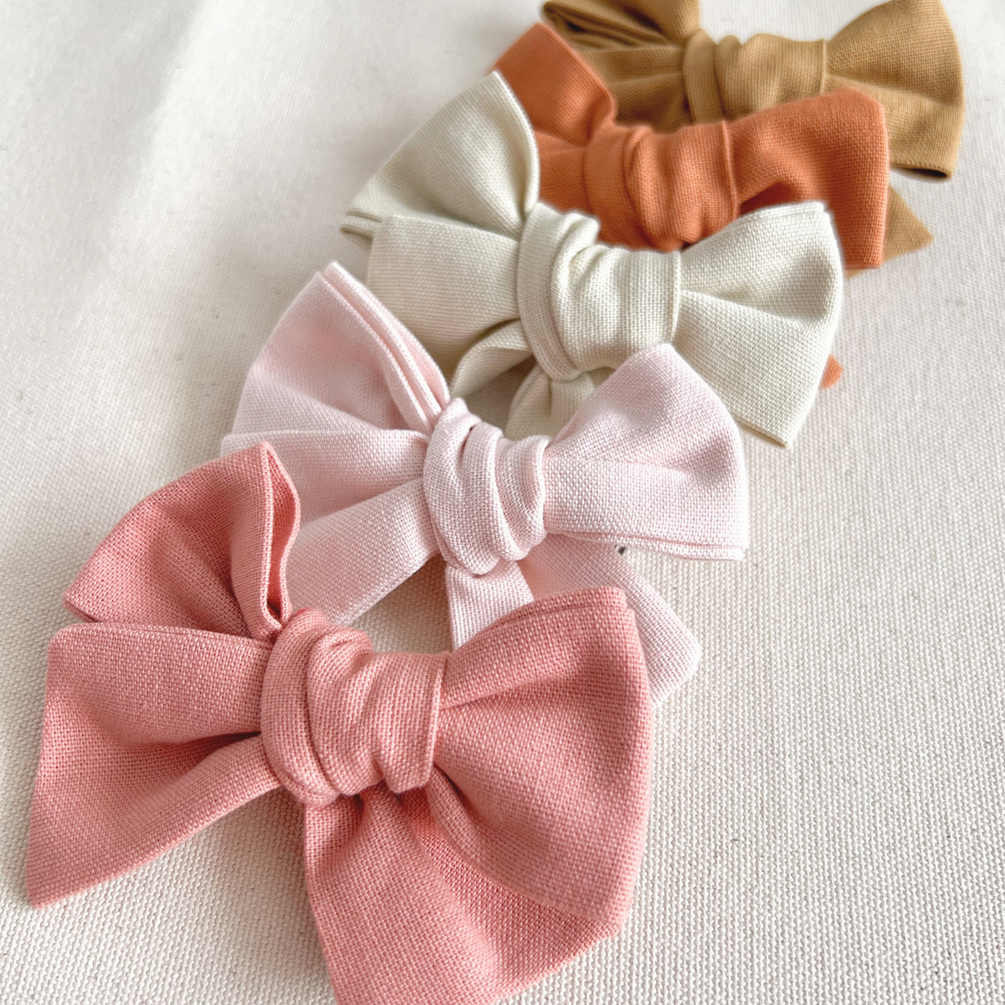 Cotton-Linen Signature Bow