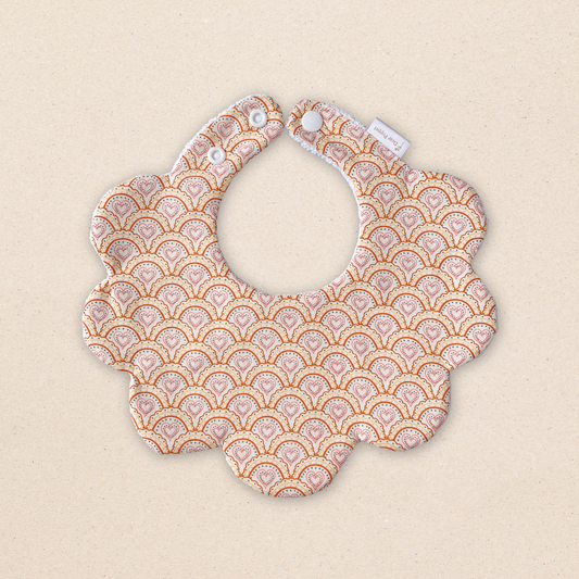 Scalloped Bib - Hearth