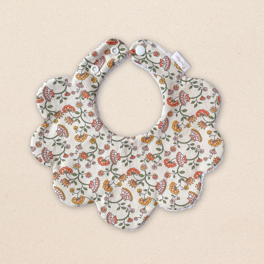 Scalloped Bib - Willow